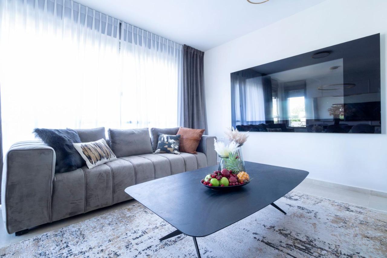 The Haneviim Suites - Isrentals Jerusalem Exterior foto