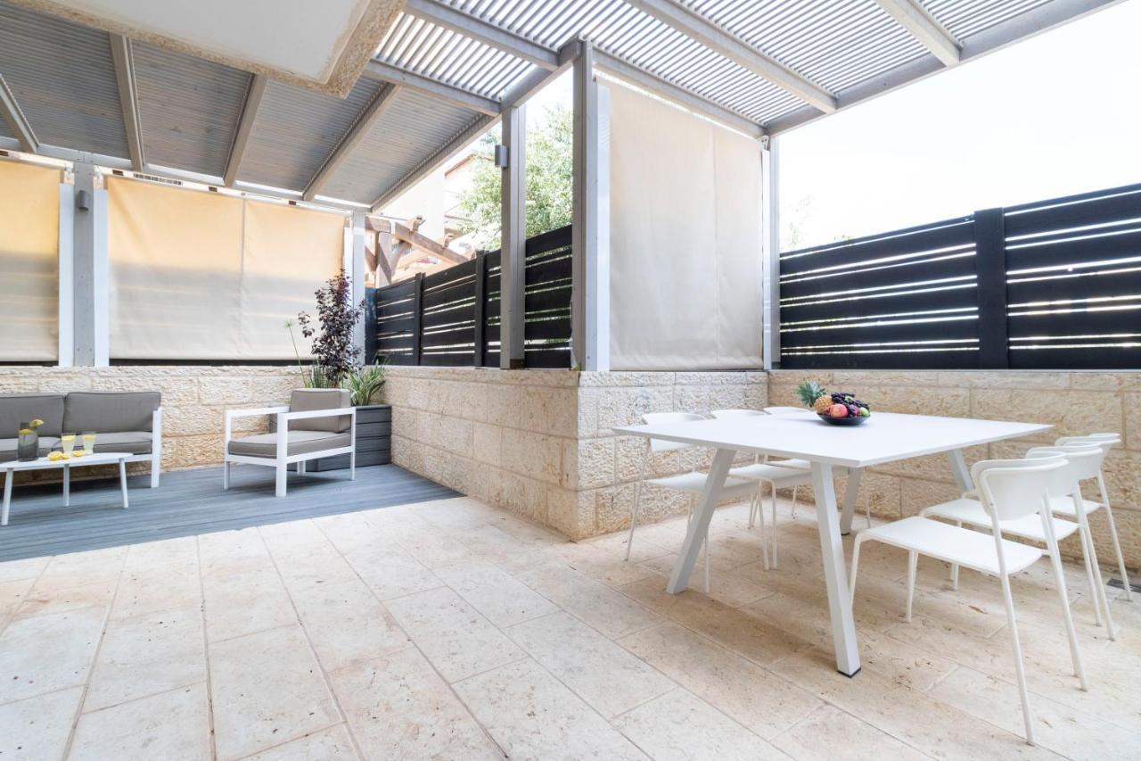 The Haneviim Suites - Isrentals Jerusalem Exterior foto