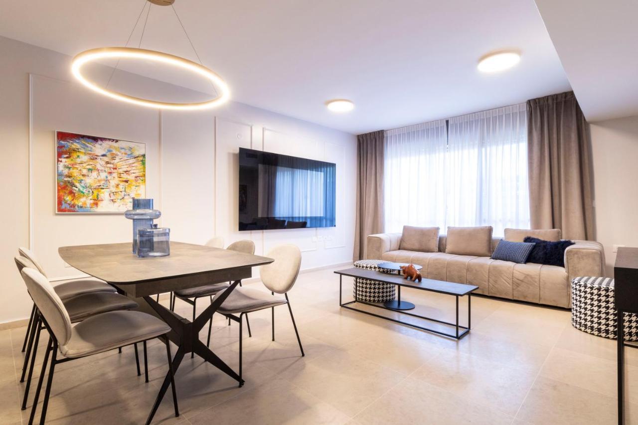 The Haneviim Suites - Isrentals Jerusalem Exterior foto